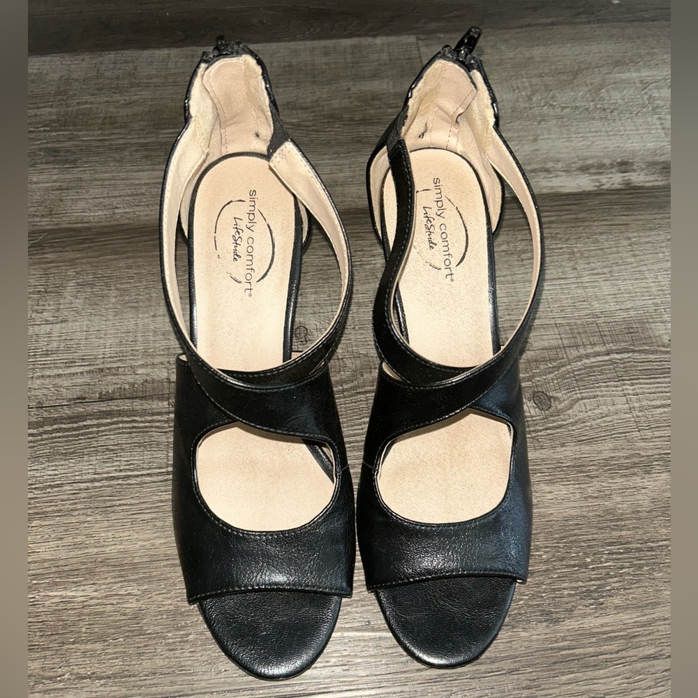 Women's Black Sandals